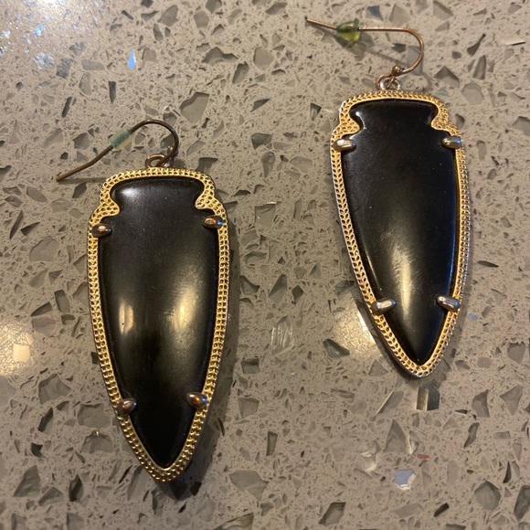 Kendra Scott Black Earrings - Picture 2 of 2